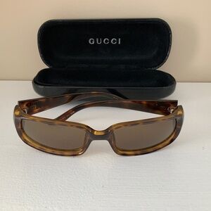 GUCCI tortoise sunglasses